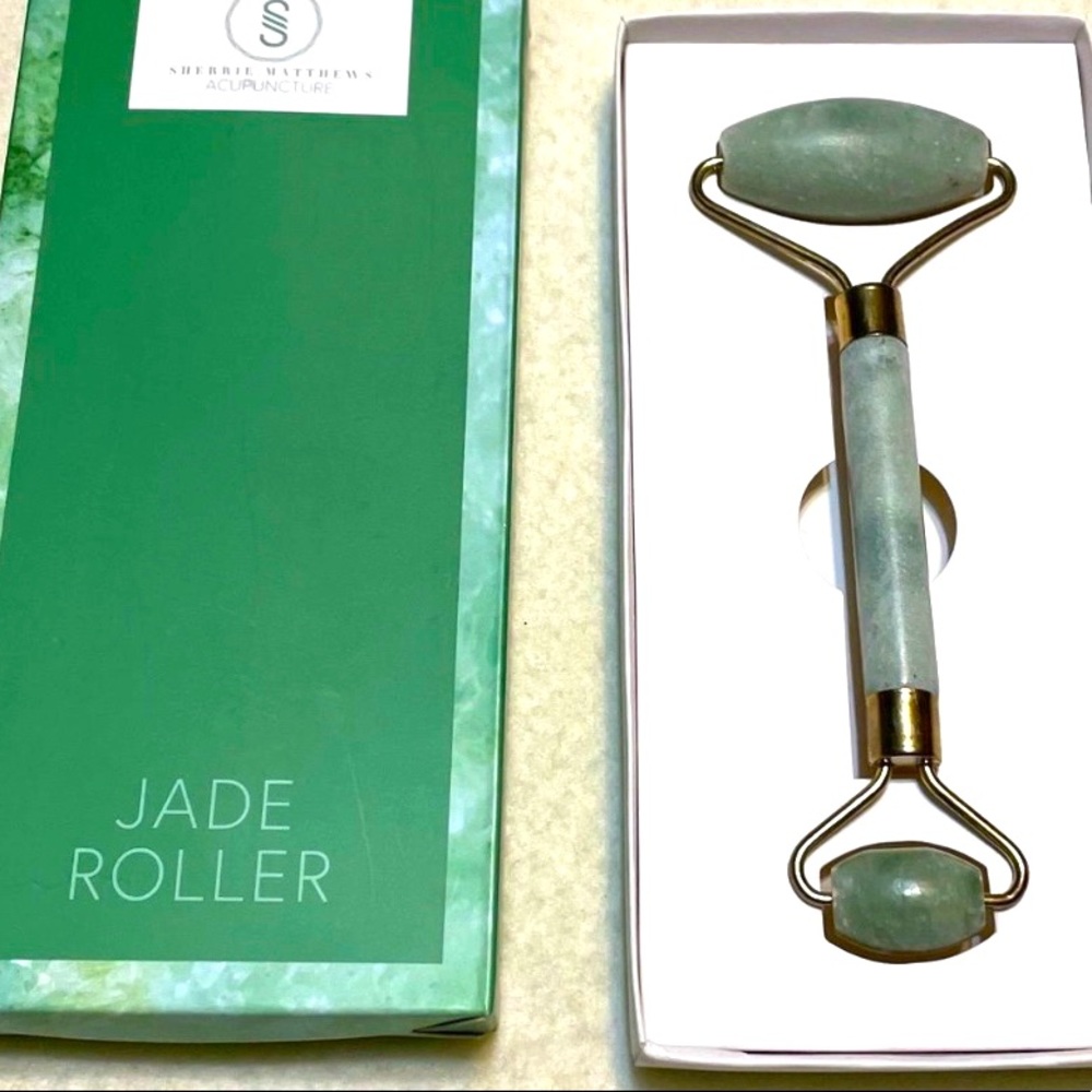 Sherrie Matthews Jade Roller
